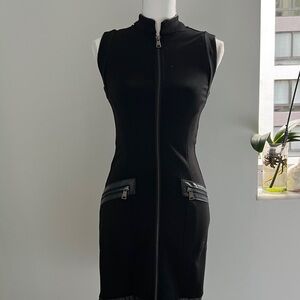 Chic Black Zip-Front Midi Dress